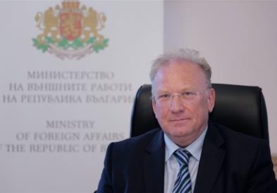  Стоев до Вархеји: Очекуваме гаранции од Македонија за договорот за добрососедство