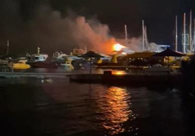 Горат луксузни јахти во Тиват, причинета е милионска штета (ВИДЕО)