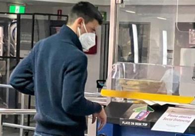 Ѓоковиќ, наводно, е уапсен само неколку часа откако ја добил жалбата од судот и беше ослободен