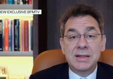Директорот на Фајзер: Бранот со омикрон е последниот во кој ќе имаме вакви ограничувања