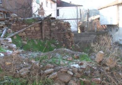 Пропаѓаат старите куќи во историското штипско Ново Село