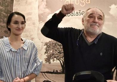 Ќерката на Балашевиќ објасни зошто одбегнува да слушне една песна на нејзиниот татко 
