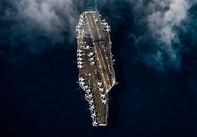 Американскиот носач на авиони „Хари Труман“ пристигнува во Сплит 