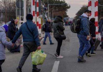 УНХЦР: Повеќе од половина милион  луѓе ја напуштија Украина