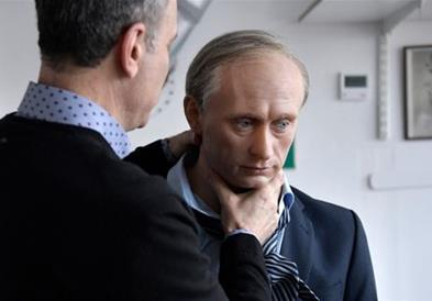 Отстранета восочната фигура на Путин од Музејот во Париз