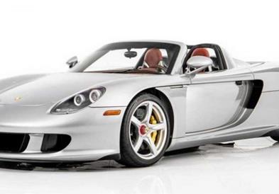Се продава „Porsche Carrera GT“: Автомоиблот поминал само 44 км