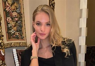 Ќерката на портпаролот на Путин: Сега не можам да патувам во Њујорк (ФОТО)