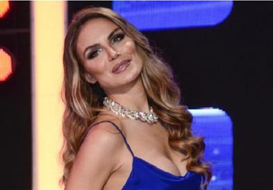 Нина Сеничар пленеше на црвениот тепих на доделувањето на Оскарите
