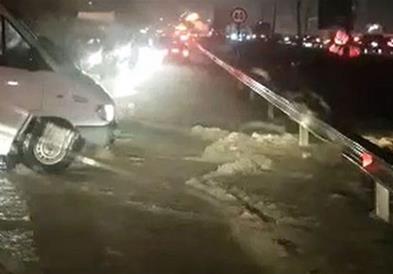 Изолирани Македонците во Гора откако се урна мостот на патот Кукс-Шиштевац