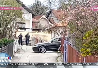 Ужас во Србија: Момче си ги убил мајката, таткото и дедото 