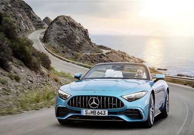 Mercedes SL и во AMG верзија ќе има мотор со четири цилиндри (ВИДЕО)