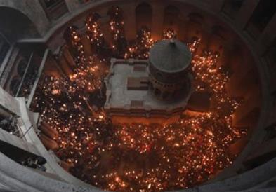Велигденска миса во базиликата во Ерусалим