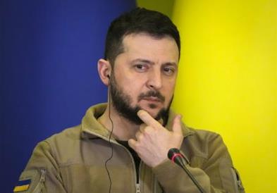 Во Америка се продава кукла со ликот на Волидимир Зеленски, која држи говор