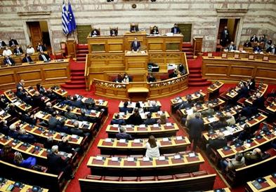 Грција втор пат годинава ја зголемува минималната плата 