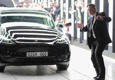 Маск ја подигна цената на автомобилите, приходите на Тесла пораснаа за 81%