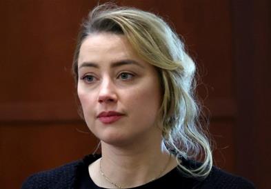 Адвокатот на Џони Деп: Амбер бараше од актерот бесплатно да живее во неговите станови 