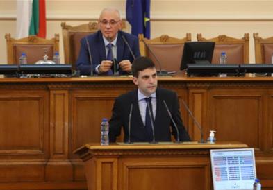Минчев: Нема опасност од распаѓање на владината коалиција во Бугарија