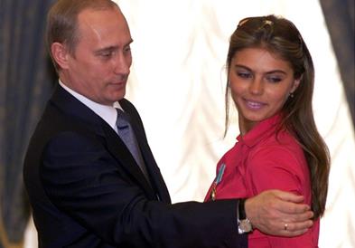 Руски медиуми: Алина, љубовницата на Путин е бремена, тој збеснал кога дознал 