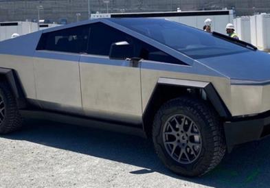 Фото: Внатрешноста на „Tesla Cybertruck“