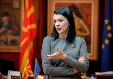 Костадиновска - Стојчевска: Потребен нѝ е македонски културно - информативен центар во Брисел