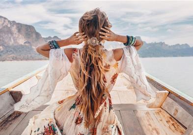 Модели на ленени фустани за ова лето