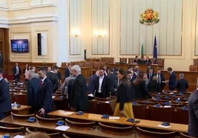 Петков: Уште едни избори ќе бидат катастрофа и загуба на историско време