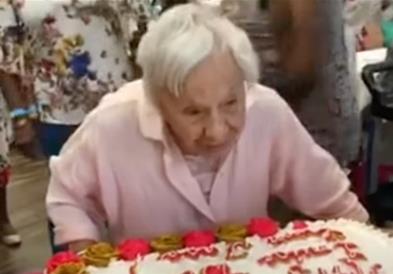 107- годишна бабичка ја откри тајната на долговечноста и изненади многумина 