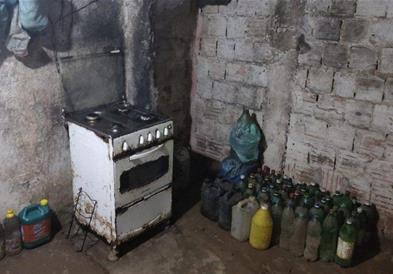 Светот во шок: Бразилка со двете деца поминала 17 години во заробеништво од својот маж (ВИДЕО)