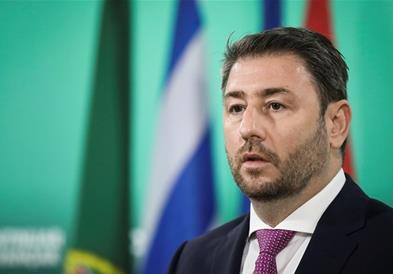 Шпионска афера ја тресе Грција: Го прислушувале лидерот на опозициската ПАСОК