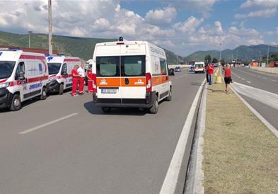 Повредените деца од превртениот автобус во Бугарија, пристигнаа во Србија 