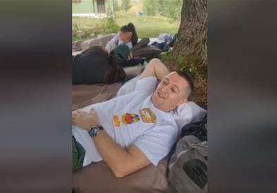 Пејановиќ од Подгорица ја доби титулата „Најголем мрзливец“ на наптпревар во лежење 
