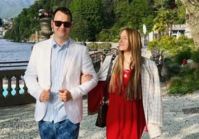 Синот на Ѓорѓе Балашевиќ ја објави првата фотографија од новородената ќерка 