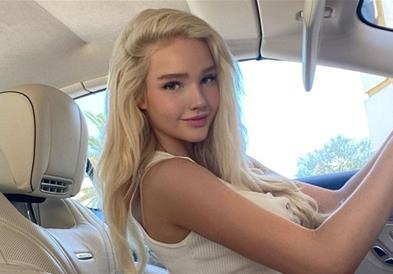 Станала мултимилионерка на 19 години: За еден ден потрошив 450.000 долари (ВИДЕО)