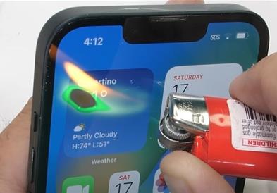 Видео: Тест за издржливост на новиот „iPhone 14“