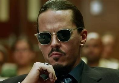 Снимен е филм за судењето на Џони Деп и поранешната сопруга Амбер Херд (ВИДЕО)