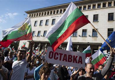 Почнуваат обидите за формирање владејачко мнозинство во Бугарија