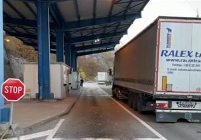 Во Косово стапува на сила одлуката за замена на српските со косовски таблички