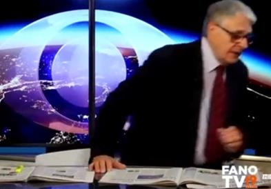 Земјотресот во Италија во студиото на РАИ: Водителот избега во паника (ВИДЕО)
