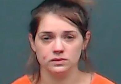 Американка ја убила бремената пријателка и ѝ го извадила бебето од стомакот, осудена е на смрт 