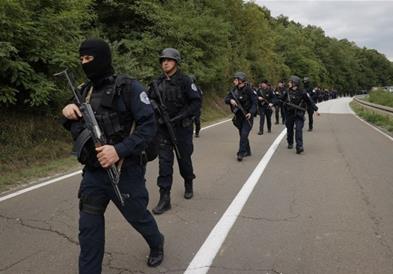 Тензично на Косово,Белград разгледува можност да врати околу илјада свои трупи на северот?