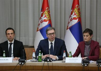 Владата на Србија донесе одлука за испраќање војска и полиција на Косово 