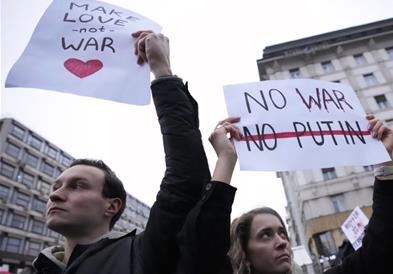 Протест во Белград против руската инвазија на Украина