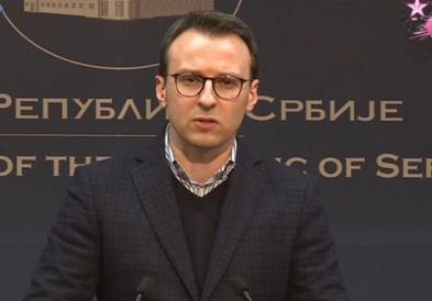 Петковиќ: Претседателот Вучиќ побара косовските Срби да се повлечат од барикадите 