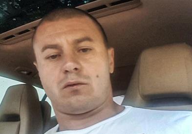 Драма во Загреб: Маж со секира си го убил бебето, ја повредил жената, па направил сообраќајка