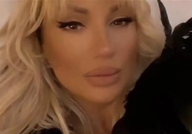 Ана Кокиќ објави низа провокативни фотографии 