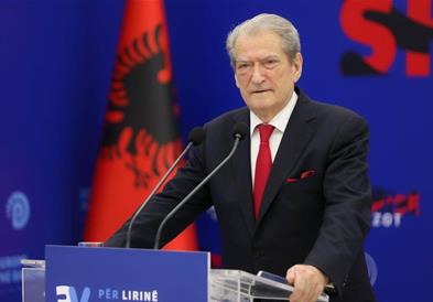Бериша: На 11 февруари  масовен антивладин протест и почеток на најсилната револуција