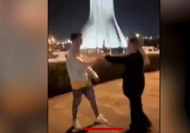 Иранска двојка, доби долги затворски казни поради танц на плоштад во Техеран