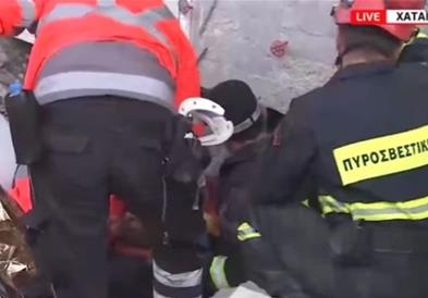 Грција испраќа втор спасувачки тим во Турција