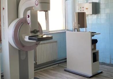 Министерот Сали ја посети Дебарската болница, која првпат доби мамограф 