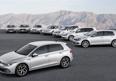 Пристигнува нов VW Golf, премиерата во март (ФОТО)